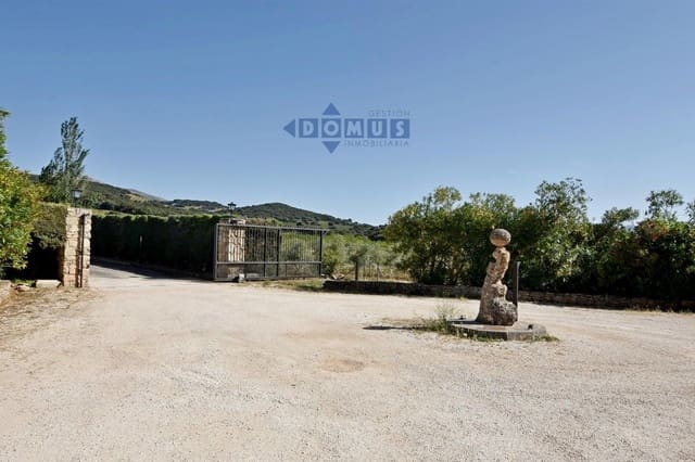 16 sovrum Finca/Hus på landet till salu i Ronda med garage - 3 000 000 € (Ref: 9883550)