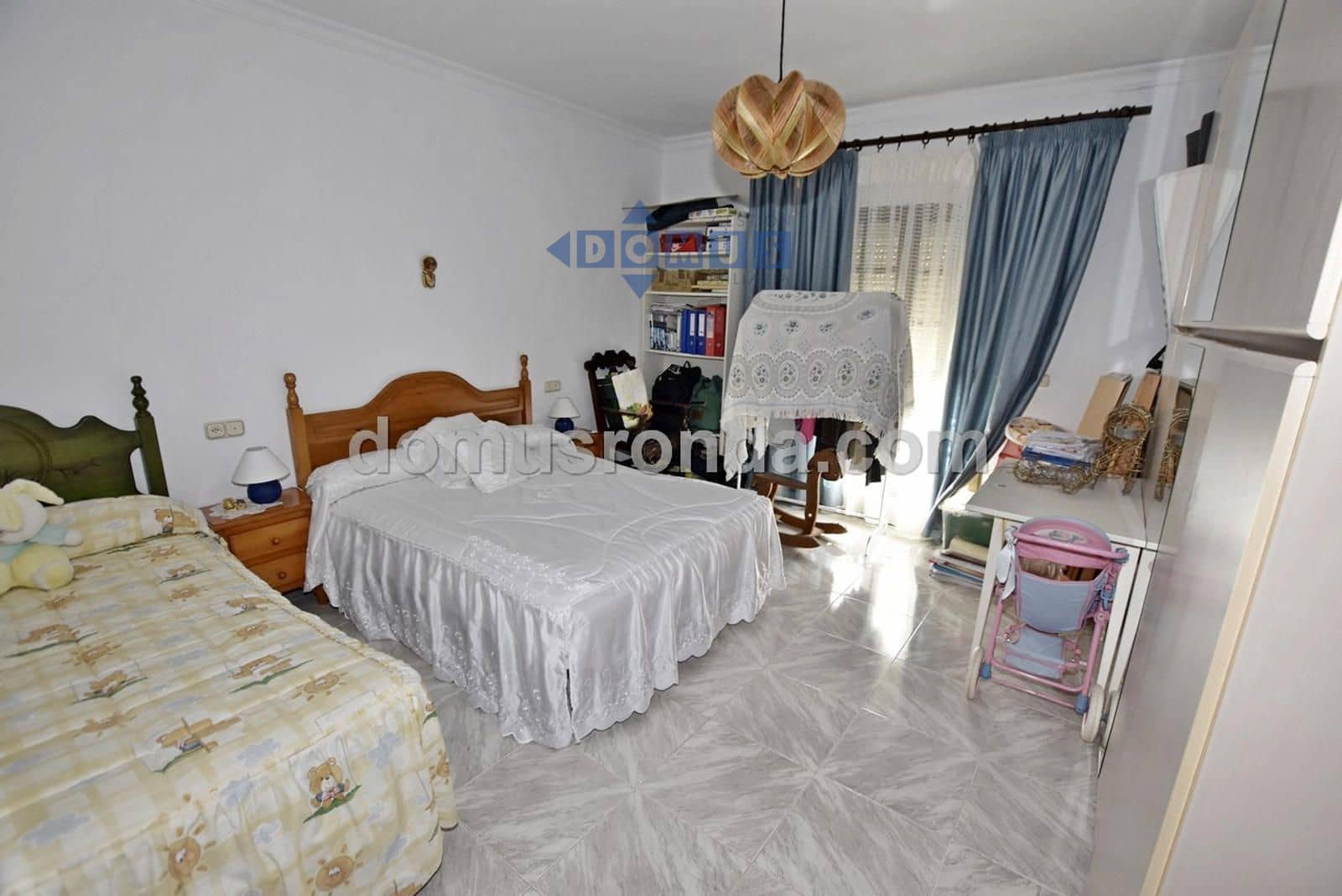 5 quarto Moradia para venda em Benaojan com garagem - 270 000 € (Ref: 9891340)