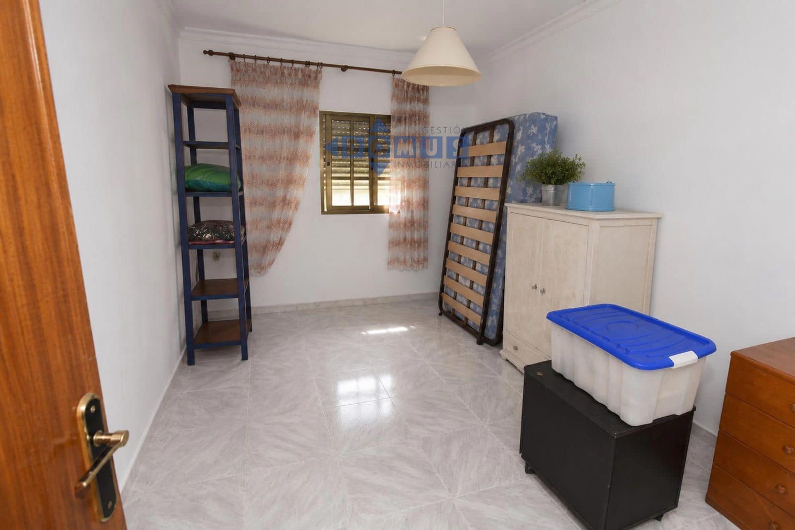 5 quarto Moradia para venda em Benaojan com garagem - 270 000 € (Ref: 9891340)