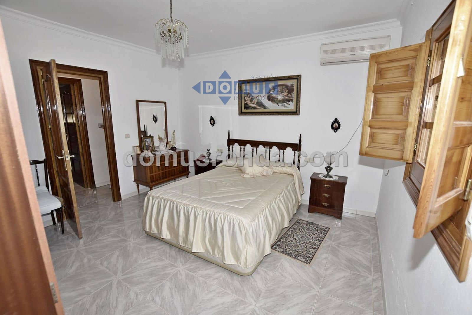 5 quarto Moradia para venda em Benaojan com garagem - 270 000 € (Ref: 9891340)