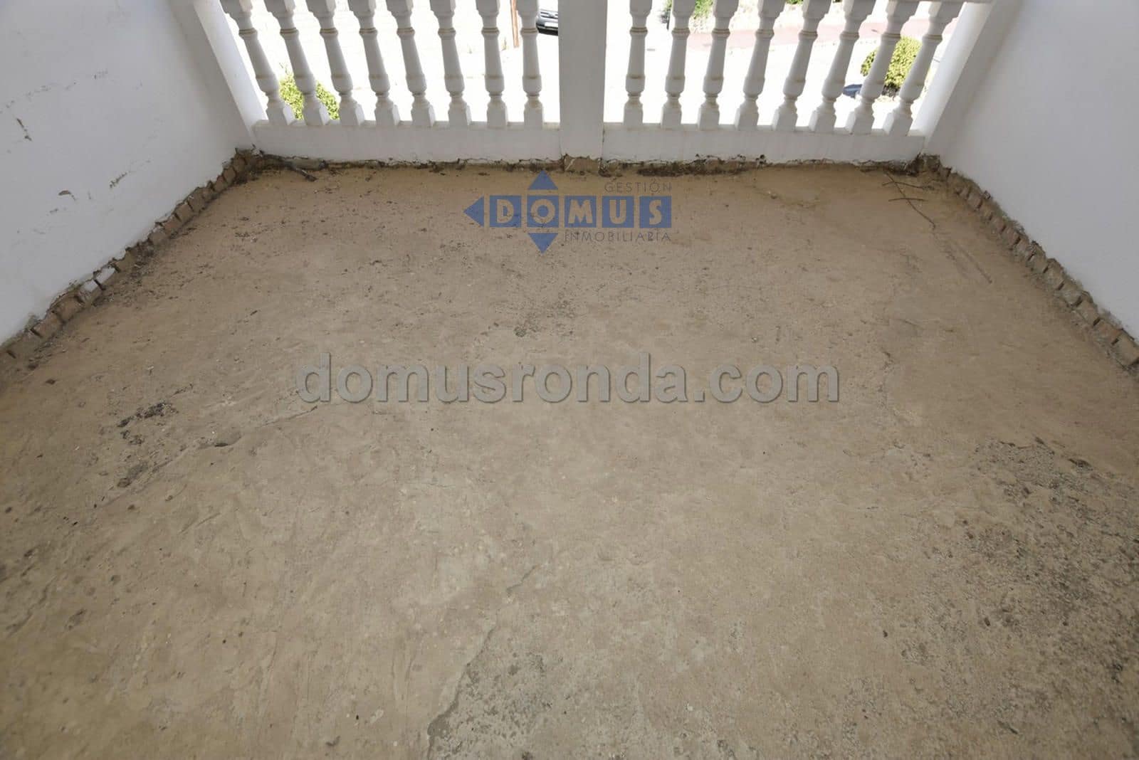 5 quarto Moradia para venda em Benaojan com garagem - 270 000 € (Ref: 9891340)