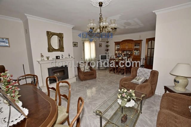 5 quarto Moradia para venda em Benaoján com garagem - 270 000 € (Ref: 9891340)