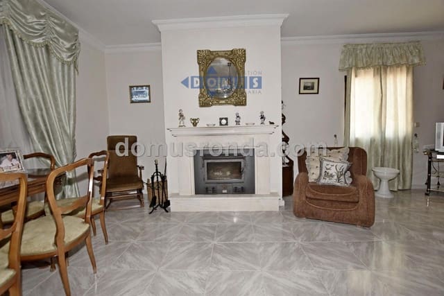 5 quarto Moradia para venda em Benaoján com garagem - 270 000 € (Ref: 9891340)
