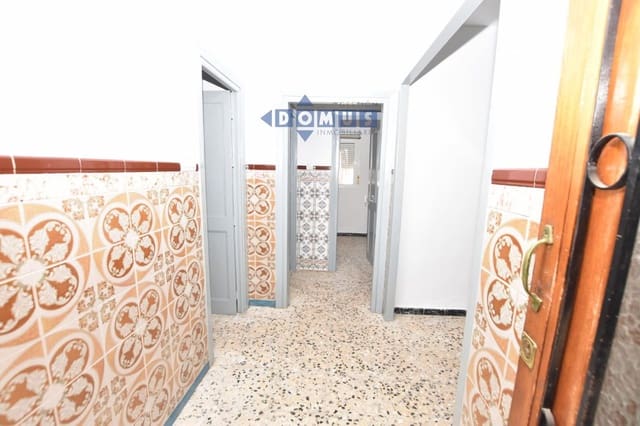 3 slaapkamer Villa te koop in Ronda - € 180.000 (Ref: 9893046)