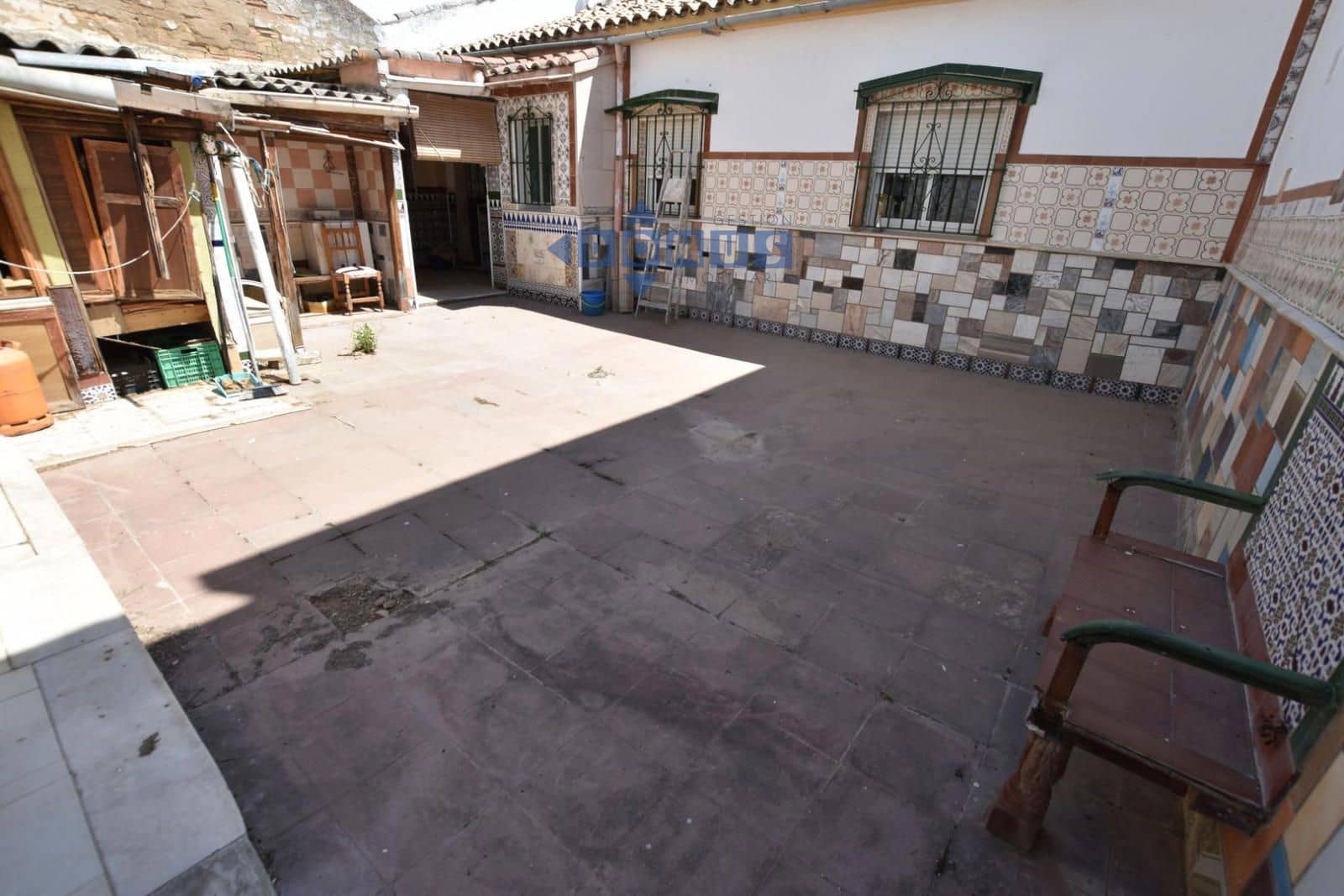 Chalet de 3 habitaciones en Ronda en venta - 180.000 € (Ref: 9893046)