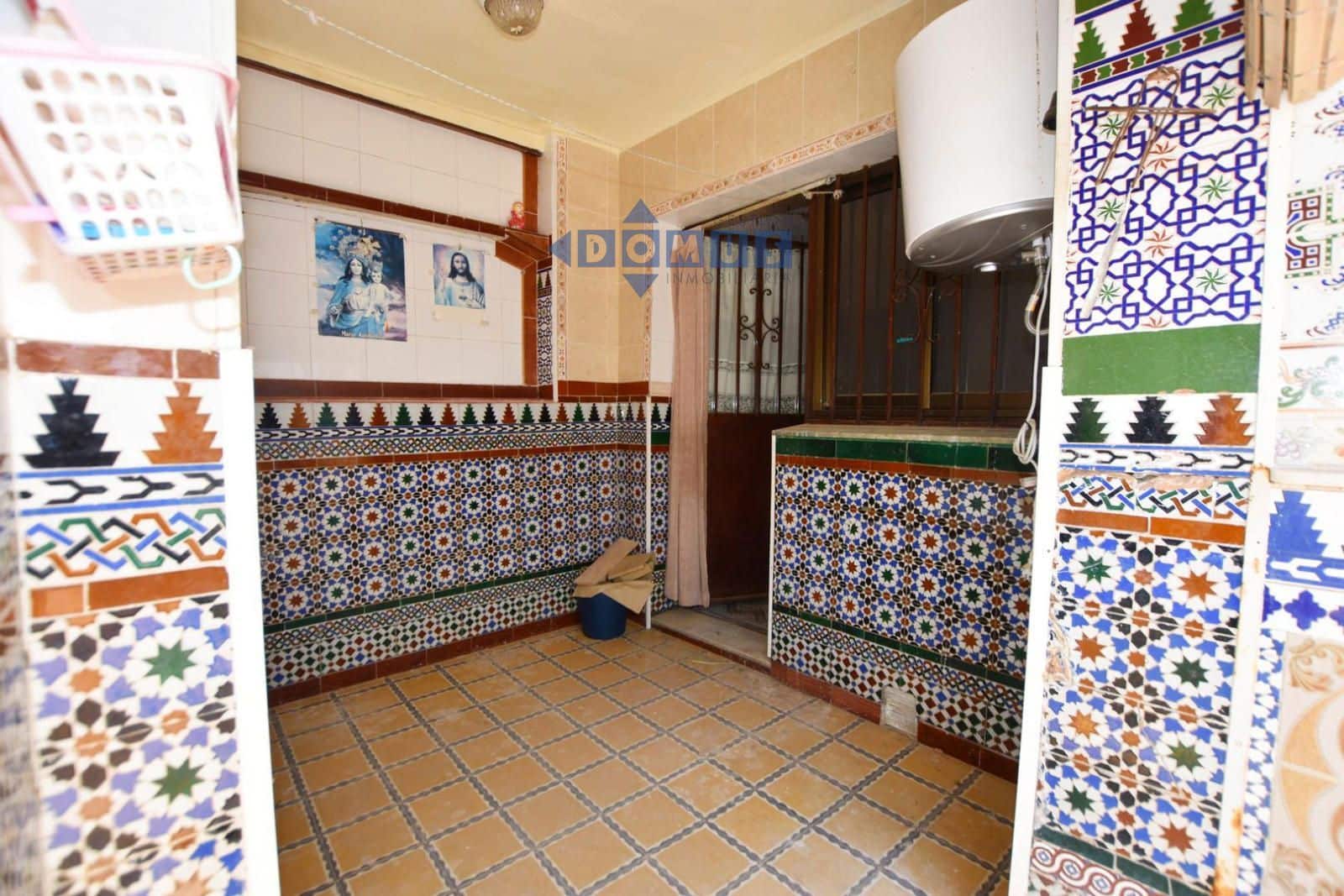 Chalet de 3 habitaciones en Ronda en venta - 180.000 € (Ref: 9893046)