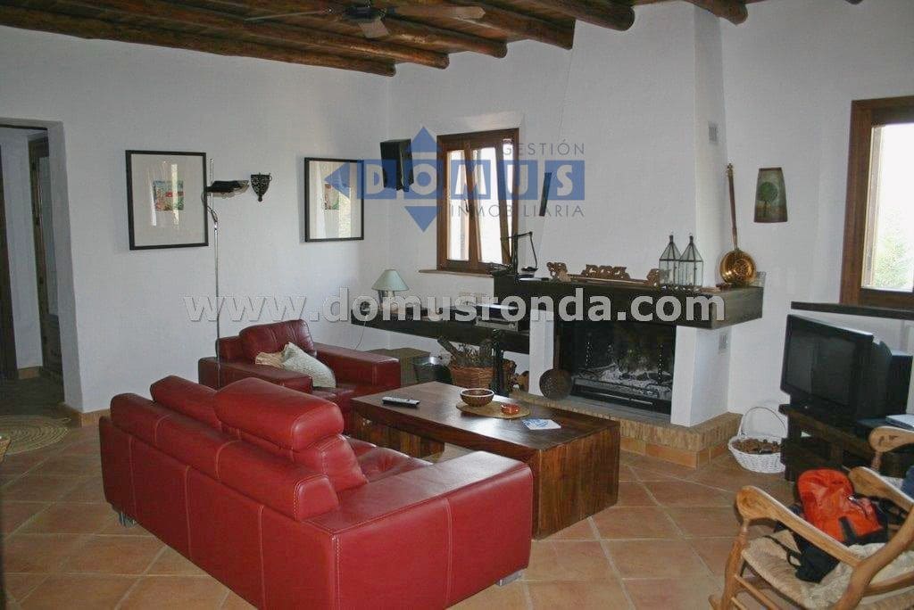 2 bedroom Finca/Country House for sale in Jubrique - € 550,000 (Ref: 9895466)