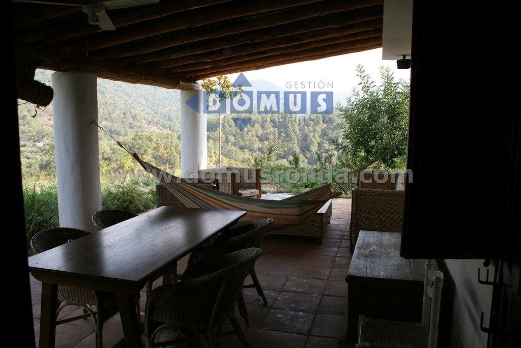 2 bedroom Finca/Country House for sale in Jubrique - € 550,000 (Ref: 9895466)