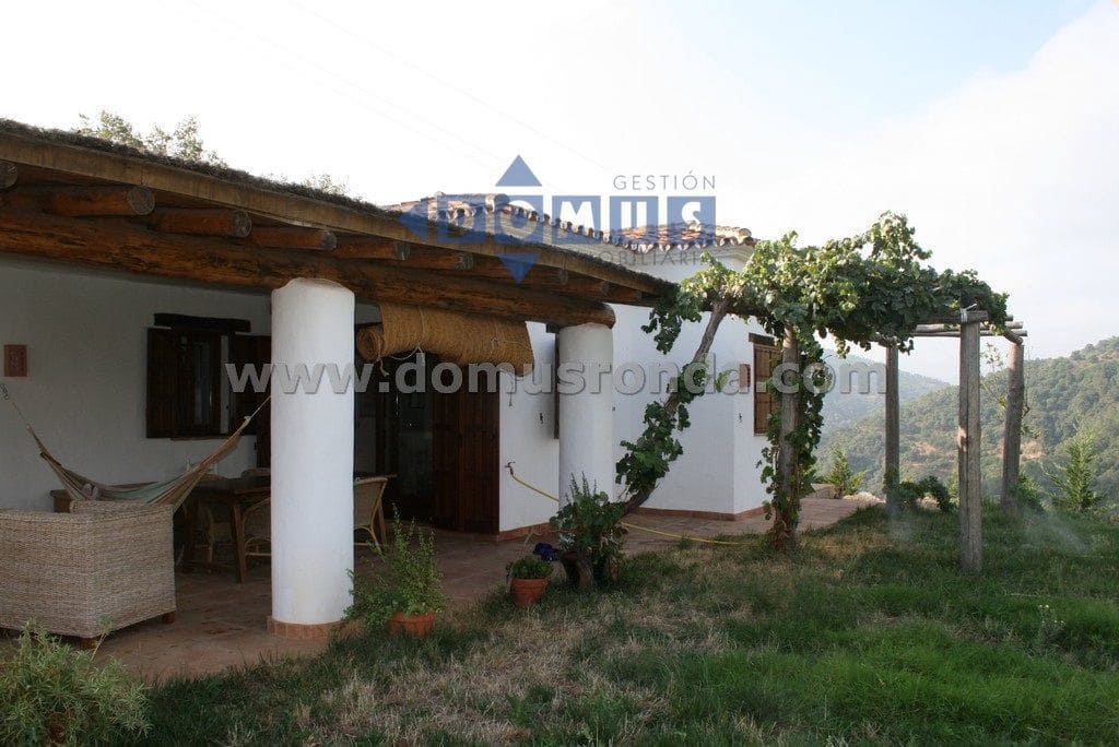 2 bedroom Finca/Country House for sale in Jubrique - € 550,000 (Ref: 9895466)