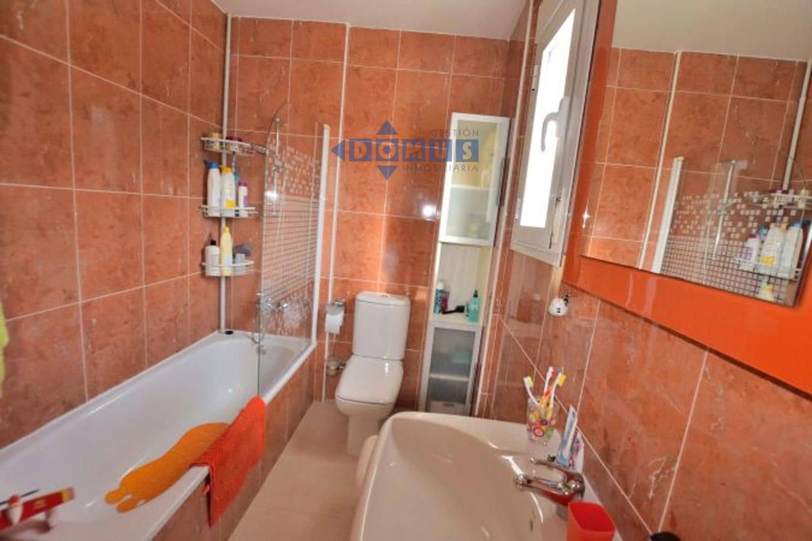 3 chambre Maison de Ville à vendre à Benaojan avec piscine garage - 179 900 € (Ref: 9895467)