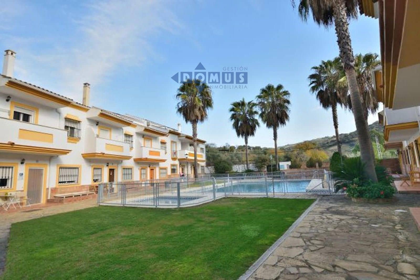 3 chambre Maison de Ville à vendre à Benaojan avec piscine garage - 179 900 € (Ref: 9895467)