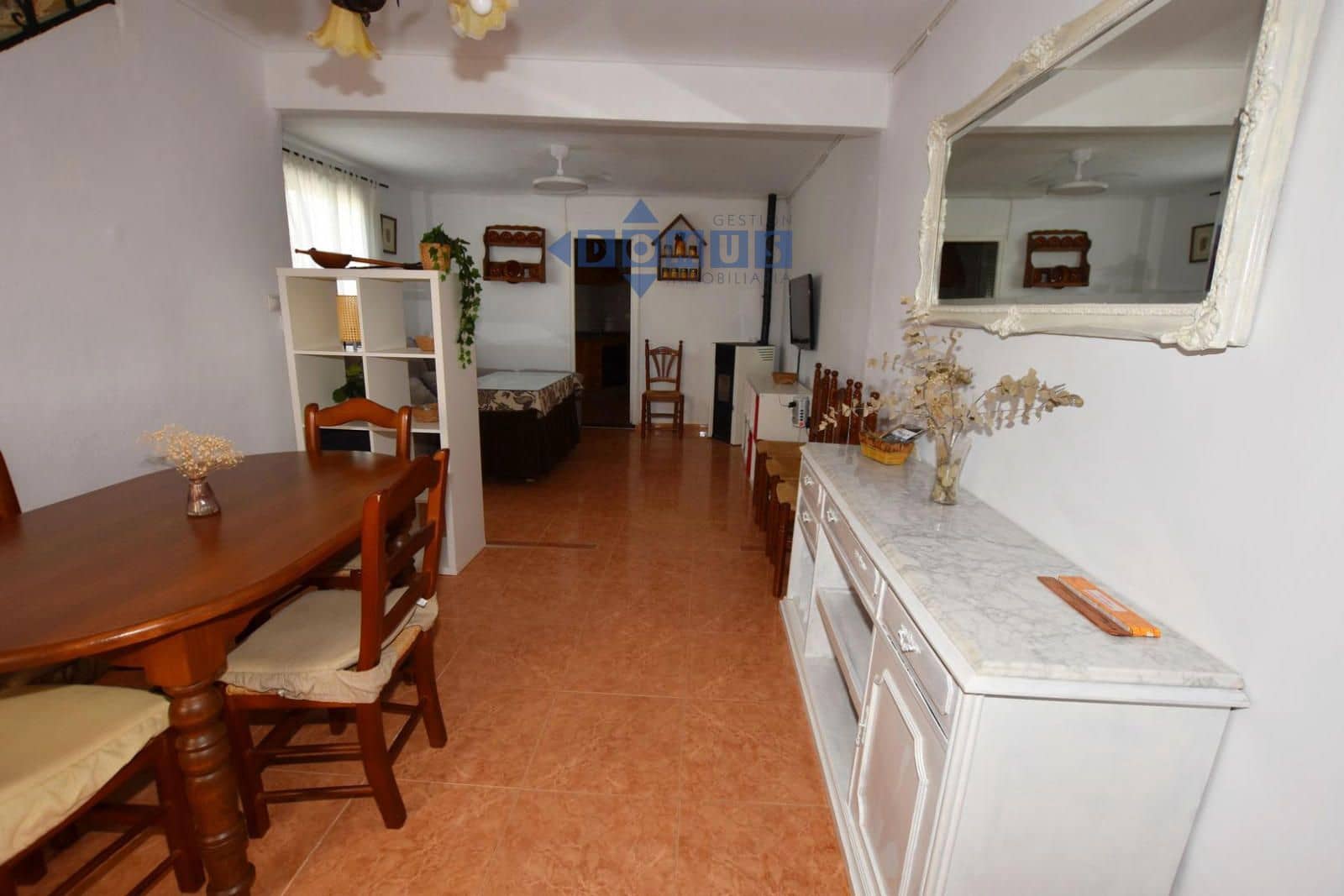 2 bedroom Villa for sale in Cuevas del Becerro - € 110,000 (Ref: 9924845)