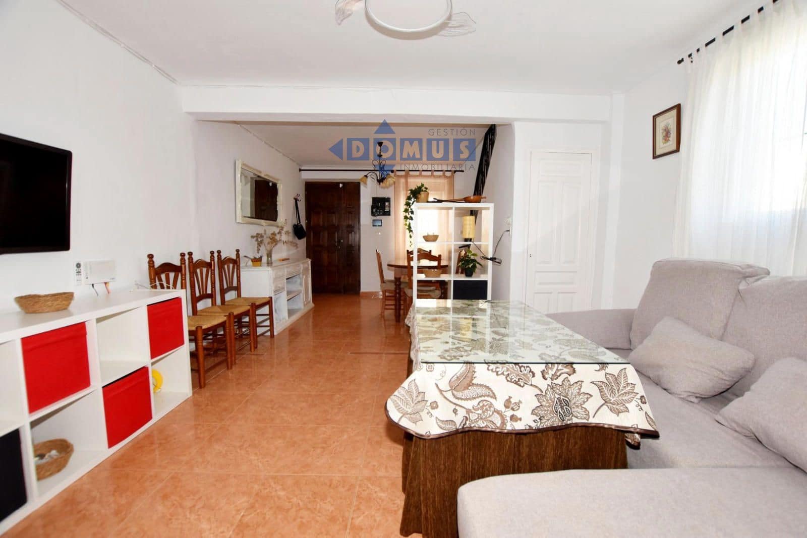 2 bedroom Villa for sale in Cuevas del Becerro - € 110,000 (Ref: 9924845)