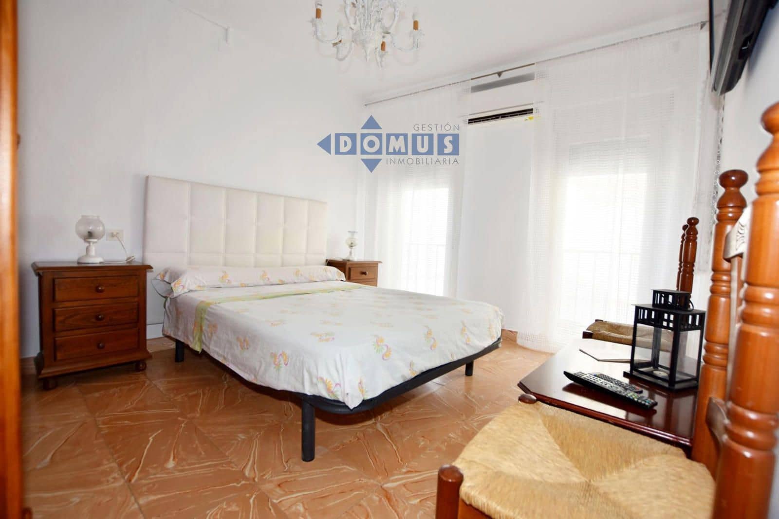 2 bedroom Villa for sale in Cuevas del Becerro - € 110,000 (Ref: 9924845)