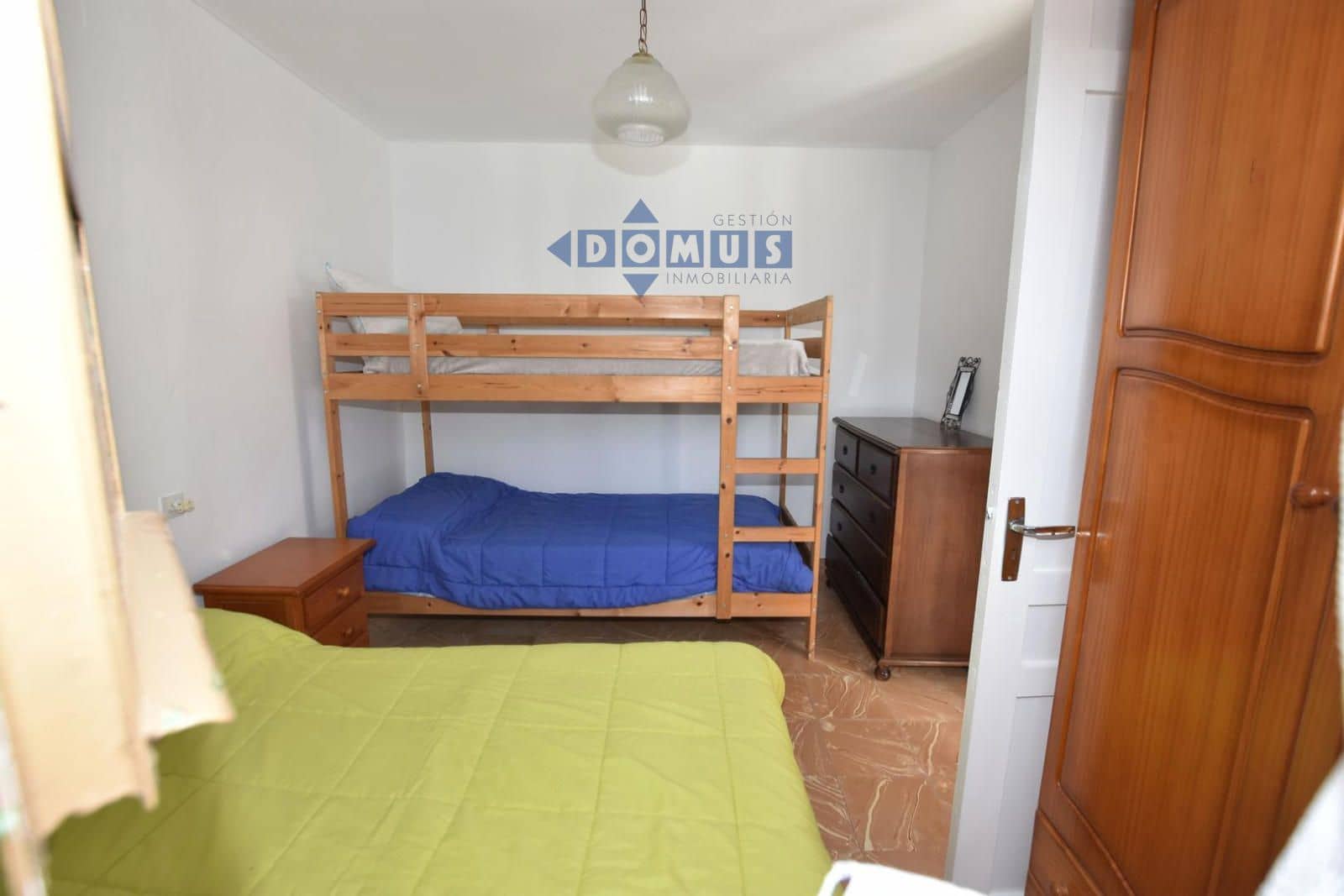 2 bedroom Villa for sale in Cuevas del Becerro - € 110,000 (Ref: 9924845)