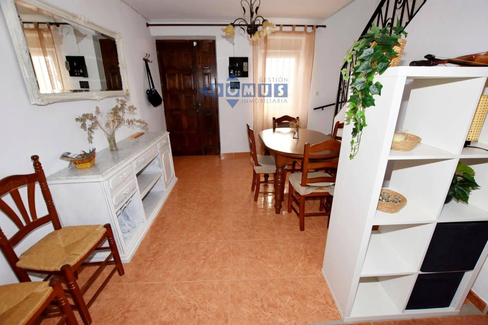 2 bedroom Villa for sale in Cuevas del Becerro - € 110,000 (Ref: 9924845)