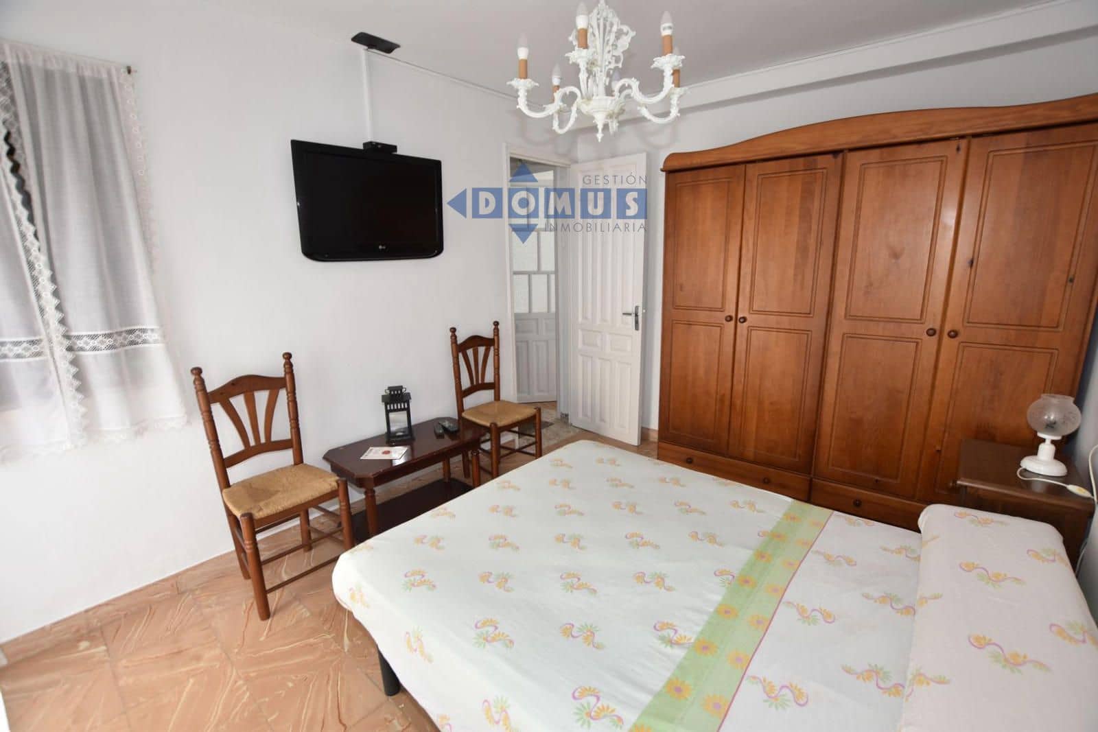 2 bedroom Villa for sale in Cuevas del Becerro - € 110,000 (Ref: 9924845)