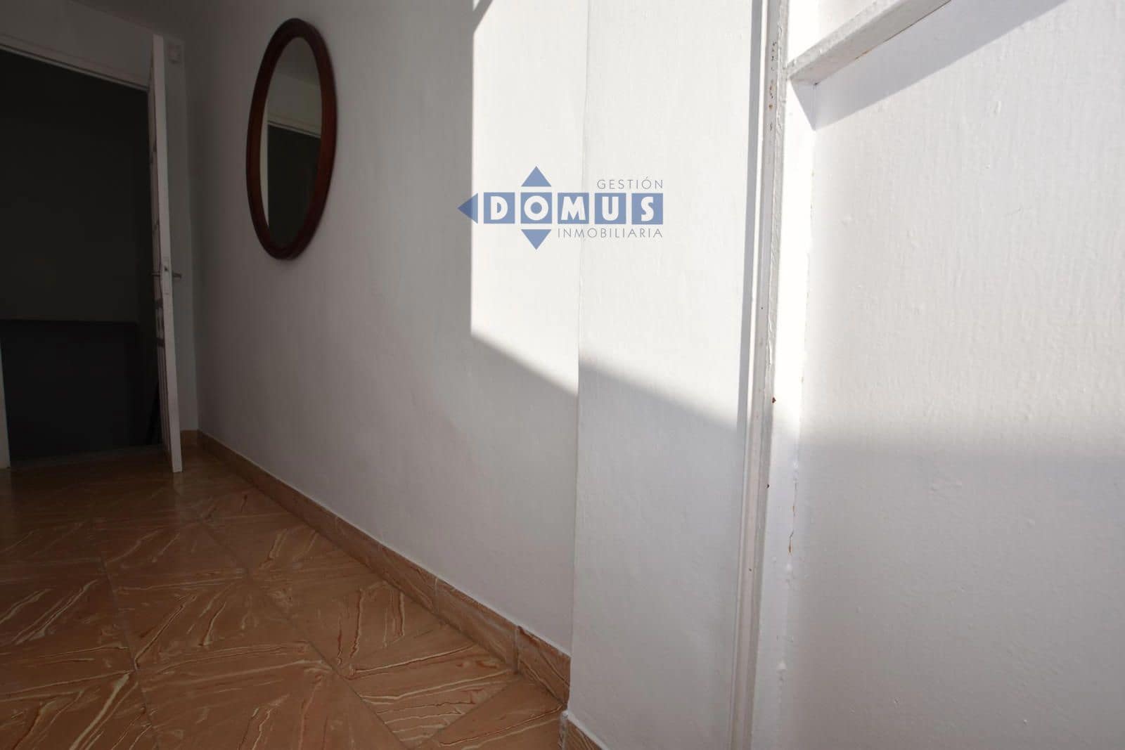 2 bedroom Villa for sale in Cuevas del Becerro - € 110,000 (Ref: 9924845)