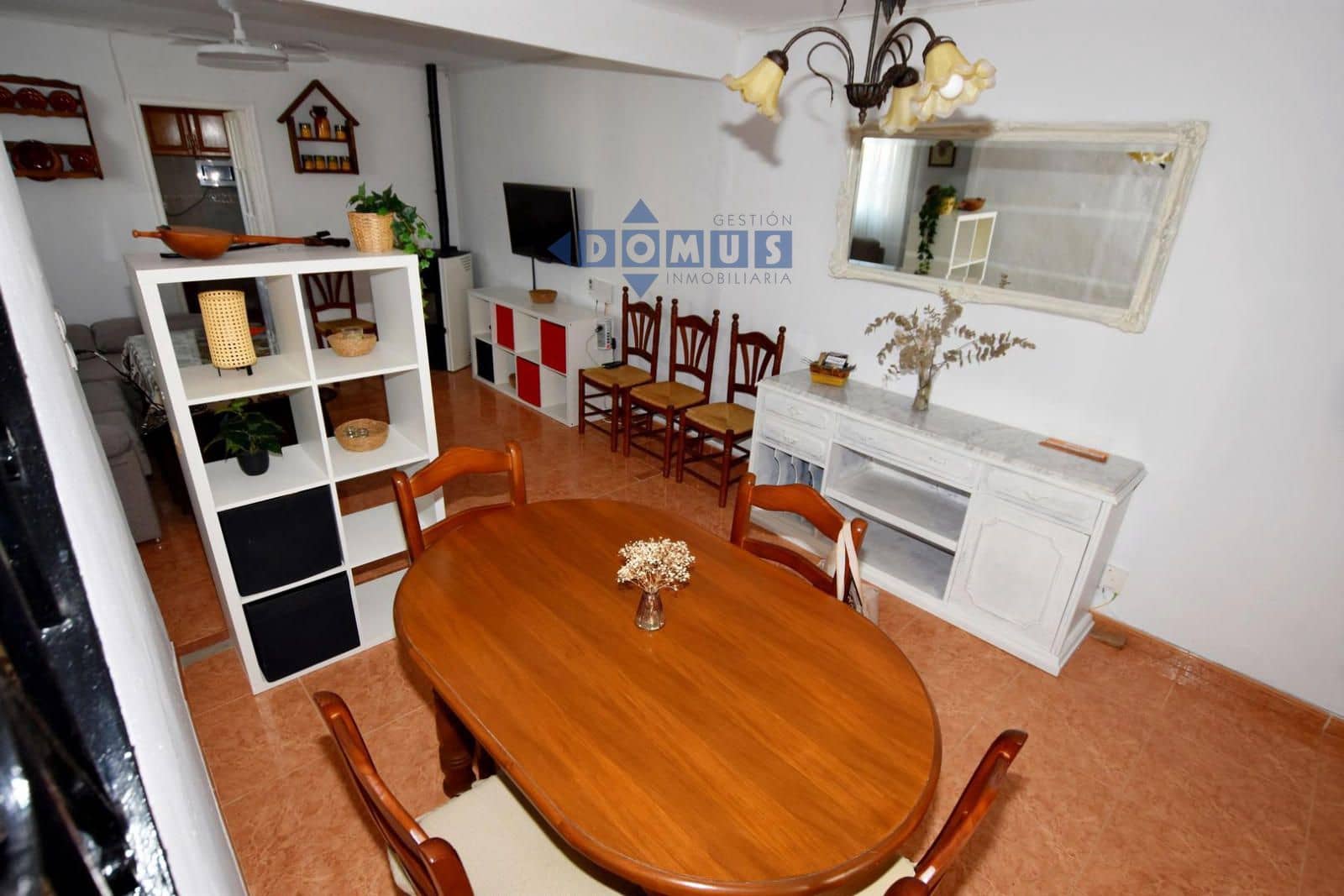 2 bedroom Villa for sale in Cuevas del Becerro - € 110,000 (Ref: 9924845)
