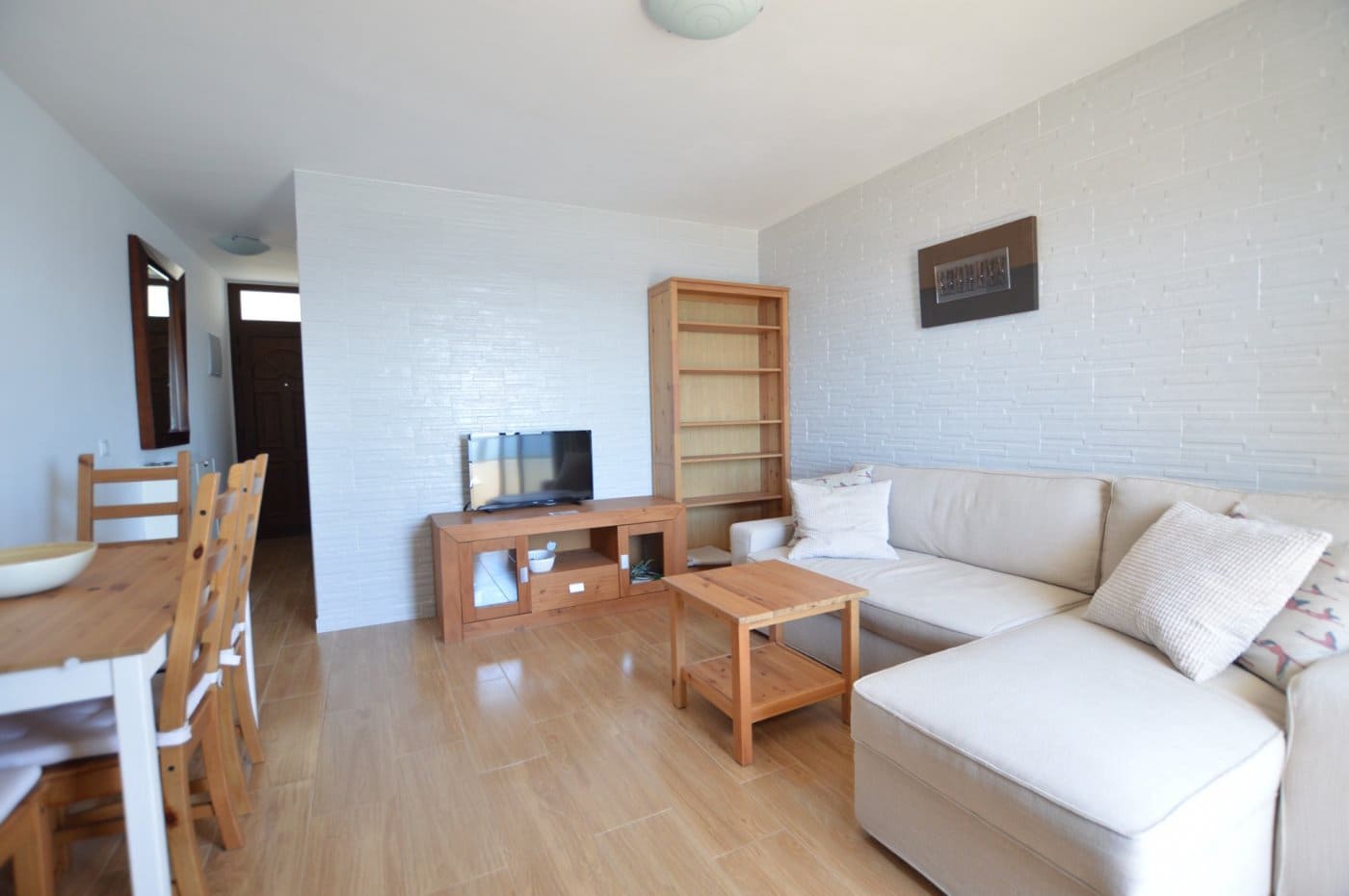 Apartamento de 1 habitación en Playa del Aguila en alquiler con piscina - 1.000 € (Ref: 4297306)