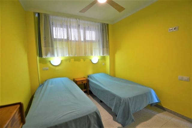 Appartement de 1 chambre à louer à Playa del Inglés, San Bartolomé de Tirajana avec piscine - 1 100 € (Ref: 4464088)