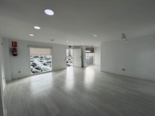 Gewerbe zu vermieten in San Bartolomé de Tirajana - 720 € (Ref: 5307336)