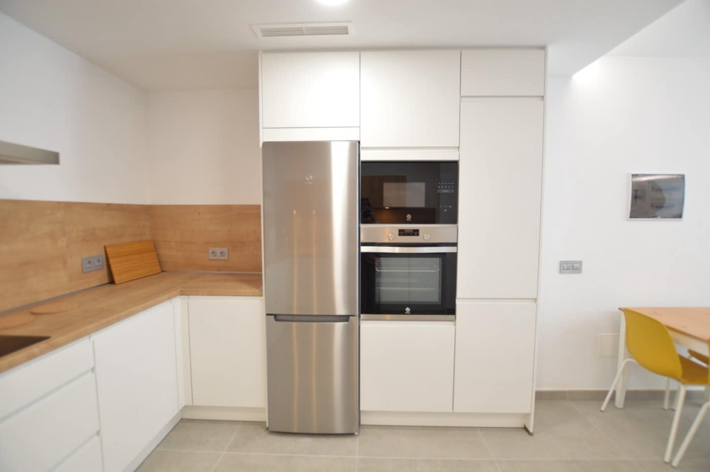 Appartement de 2 chambres à louer à San Bartolome de Tirajana - 1 050 € (Ref: 6265010)