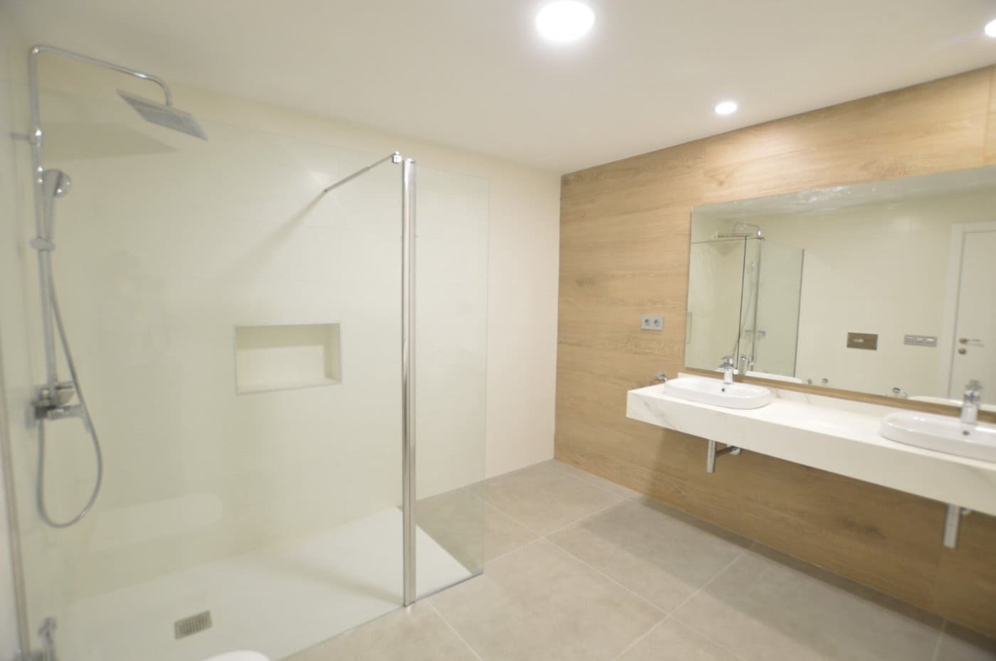 Appartement de 2 chambres à louer à San Bartolome de Tirajana - 1 050 € (Ref: 6265010)