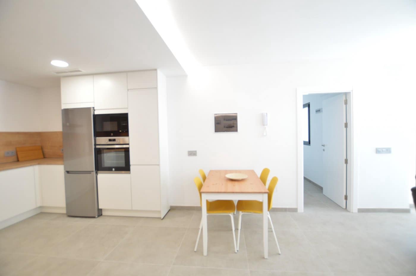 Appartement de 2 chambres à louer à San Bartolome de Tirajana - 1 050 € (Ref: 6265010)