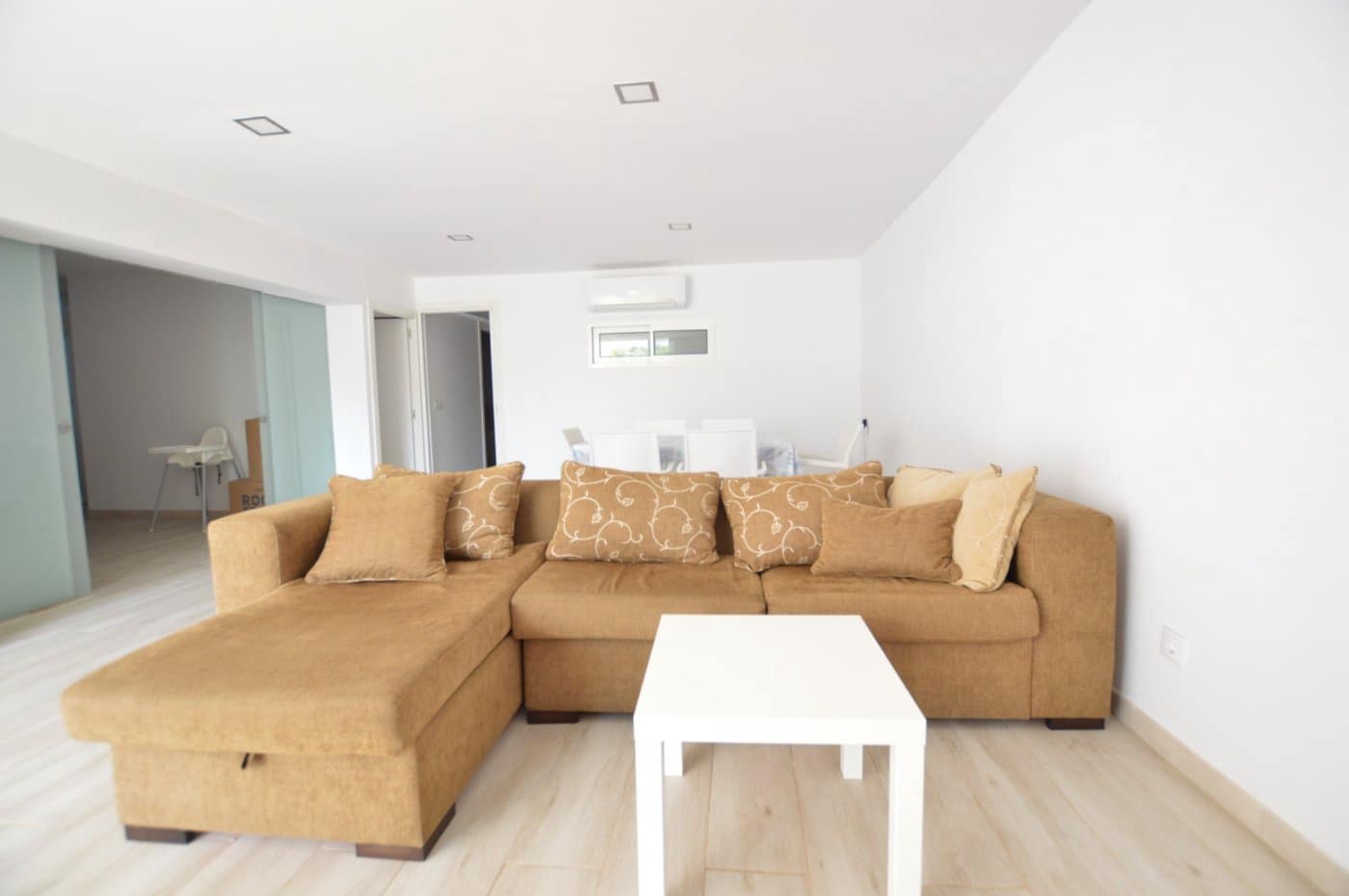 2 soveværelse Lejlighed til leje i San Agustin med swimmingpool - € 1.500 (Ref: 6306708)