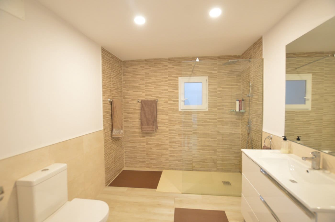 2 soveværelse Lejlighed til leje i San Agustin med swimmingpool - € 1.500 (Ref: 6306708)