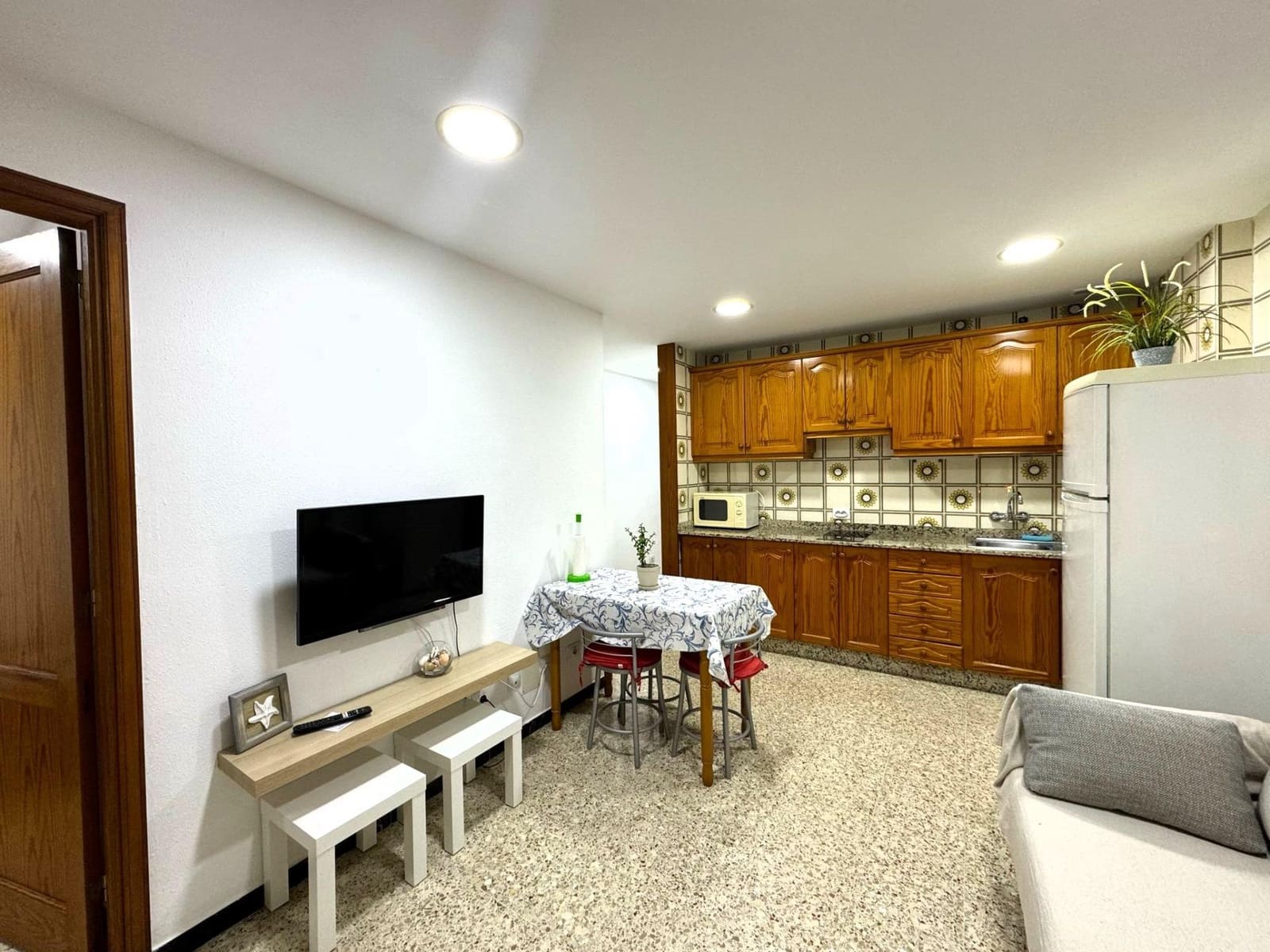 2 soveværelse Lejlighed til leje i Puerto Rico med swimmingpool - € 900 (Ref: 6308875)