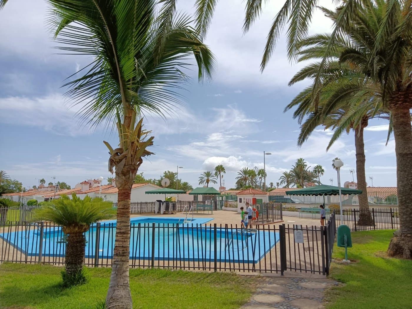 3 soveværelse Villa til leje i Playa del Ingles med swimmingpool - € 2.500 (Ref: 6382220)