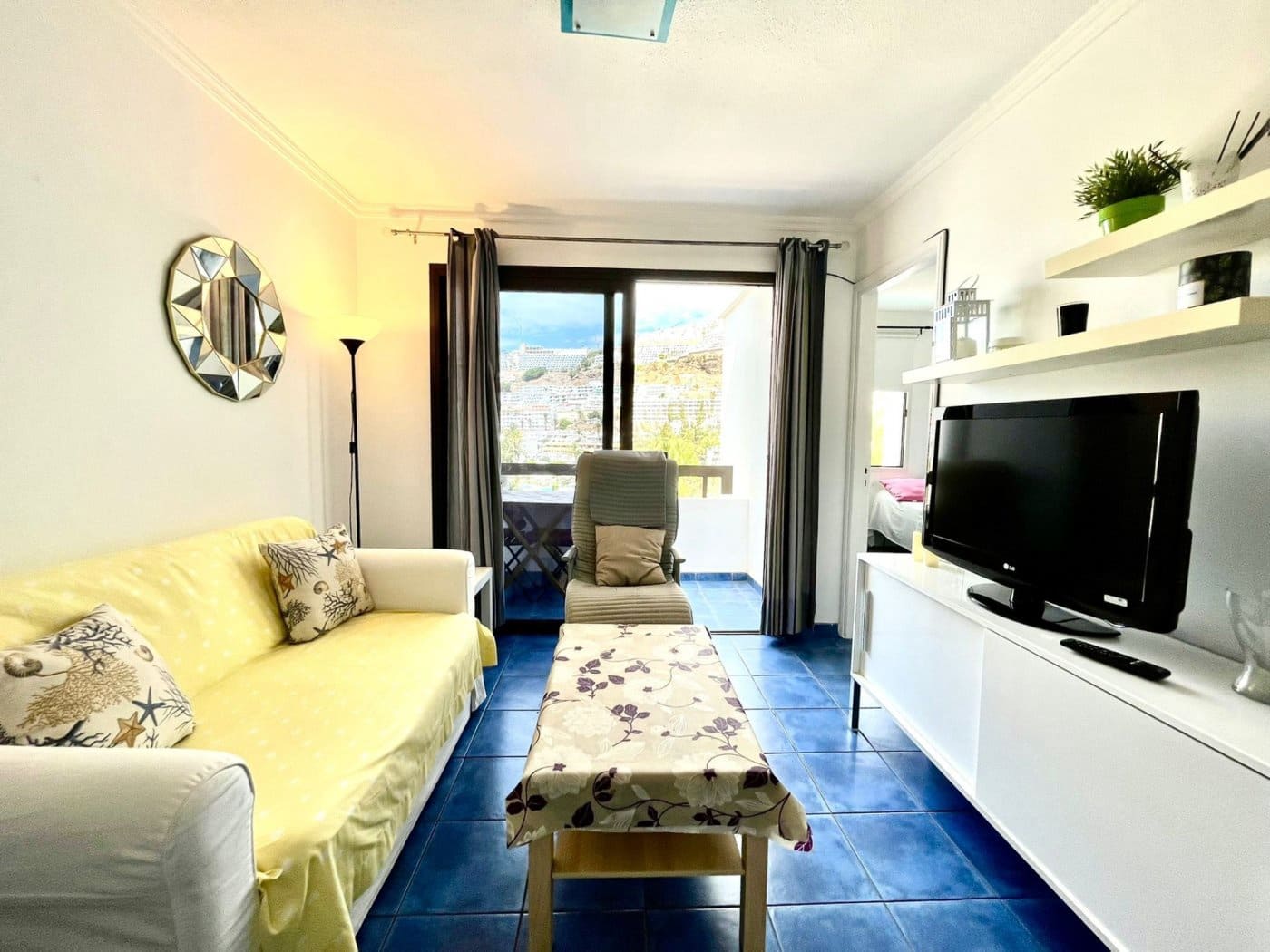 2 makuuhuone Huoneisto vuokrattavana paikassa Puerto Rico mukana uima-altaan - 900 € (Ref: 7066675)