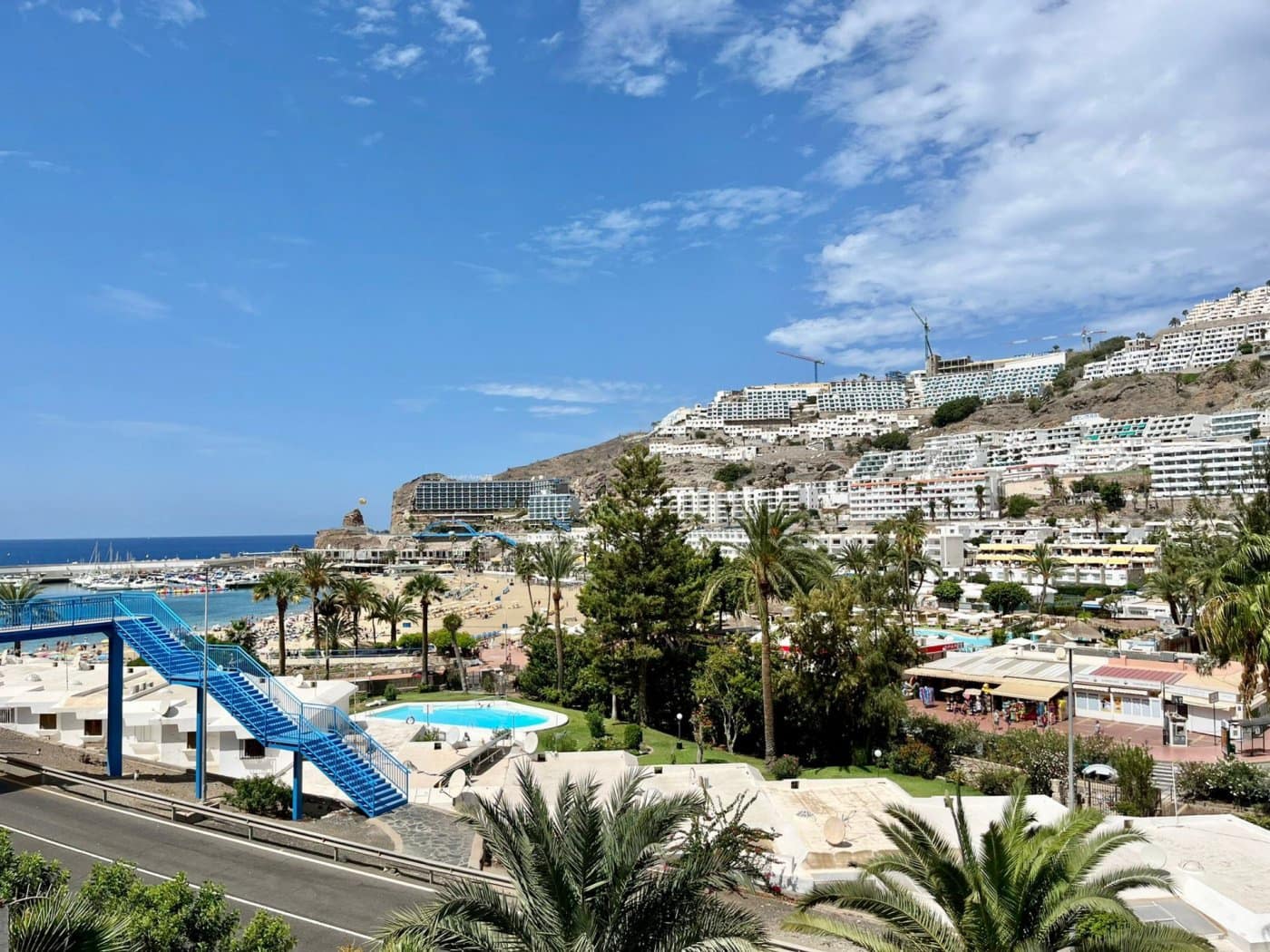 2 makuuhuone Huoneisto vuokrattavana paikassa Puerto Rico mukana uima-altaan - 900 € (Ref: 7066675)