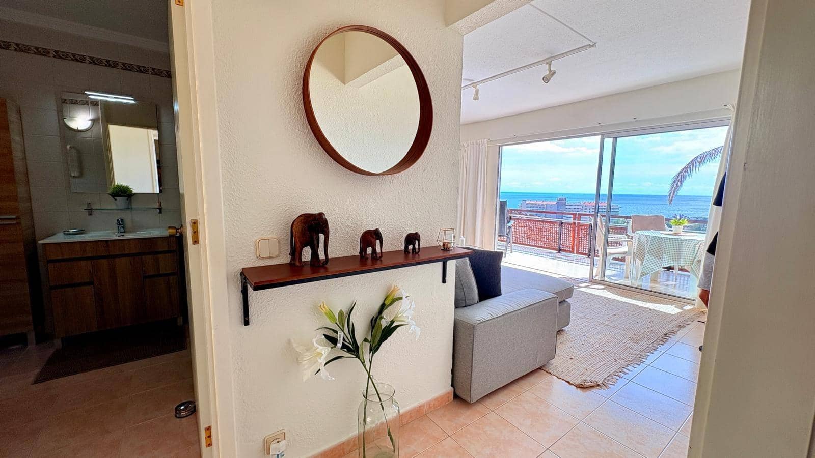 2 quarto Bungalow para arrendar em San Agustin com piscina - 1 900 € (Ref: 7115718)