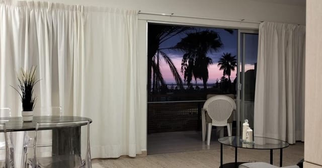 2 quarto Bungalow para arrendar em San Agustín, San Bartolomé de Tirajana com piscina - 1 900 € (Ref: 7115718)