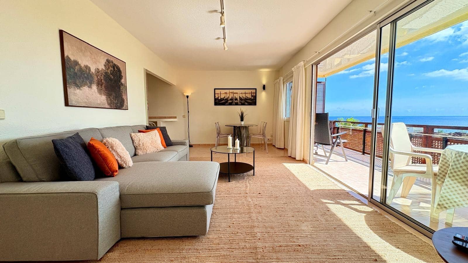 2 quarto Bungalow para arrendar em San Agustin com piscina - 1 900 € (Ref: 7115718)