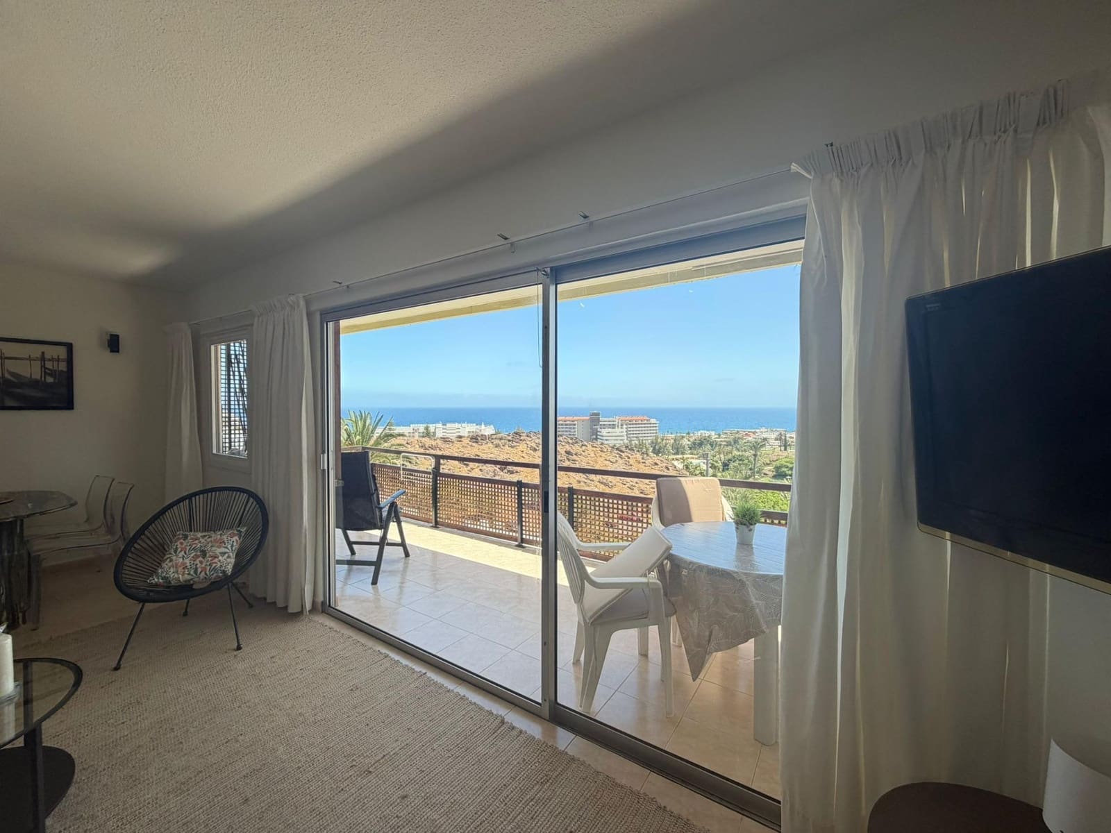 2 quarto Bungalow para arrendar em San Agustin com piscina - 1 900 € (Ref: 7115718)