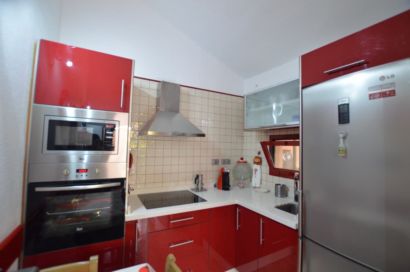 1 quarto Bungalow para arrendar em Sonneland com piscina - 1 000 € (Ref: 7199949)