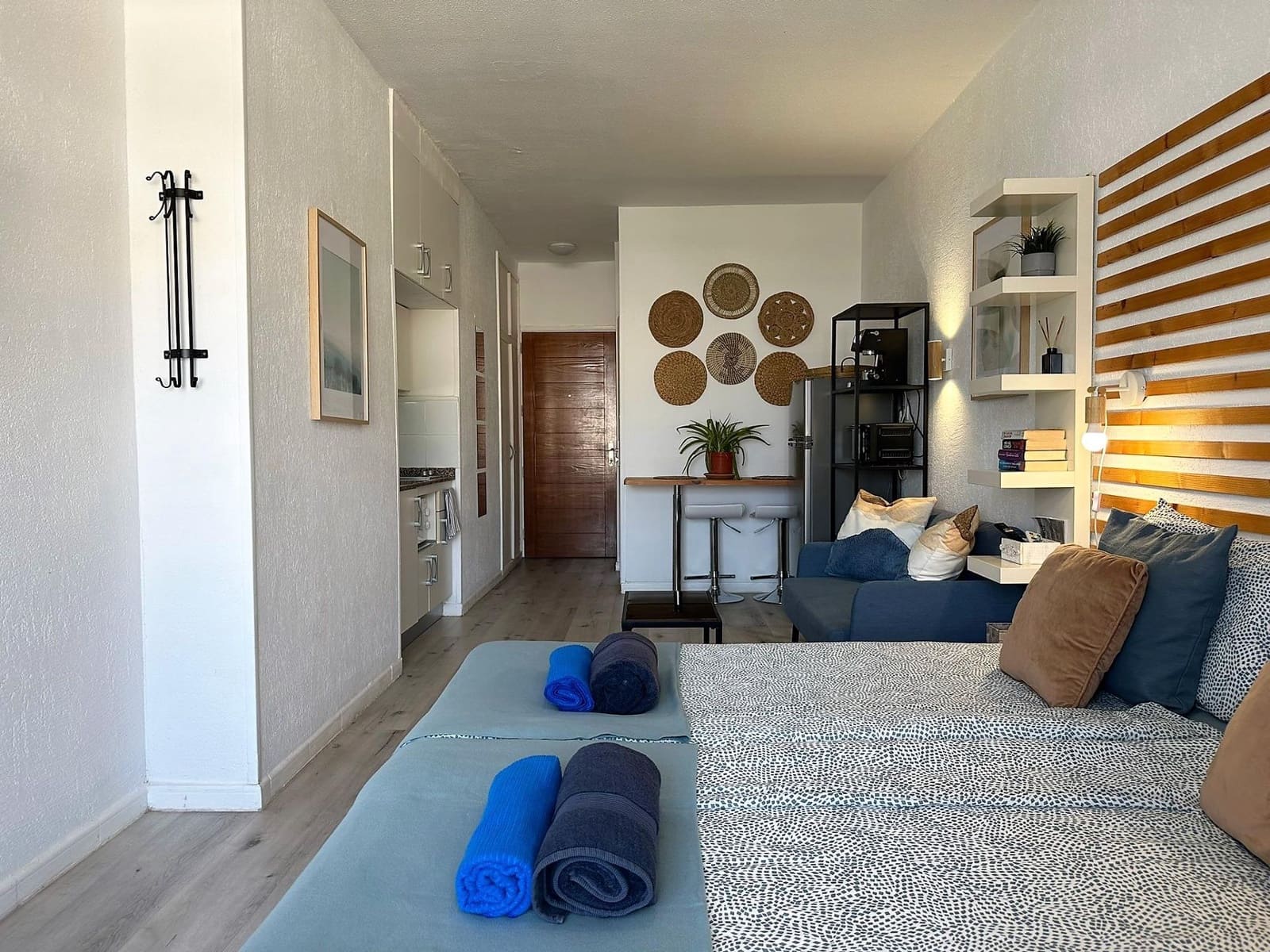 Estúdio para arrendar em Puerto Rico com piscina - 850 € (Ref: 7767751)