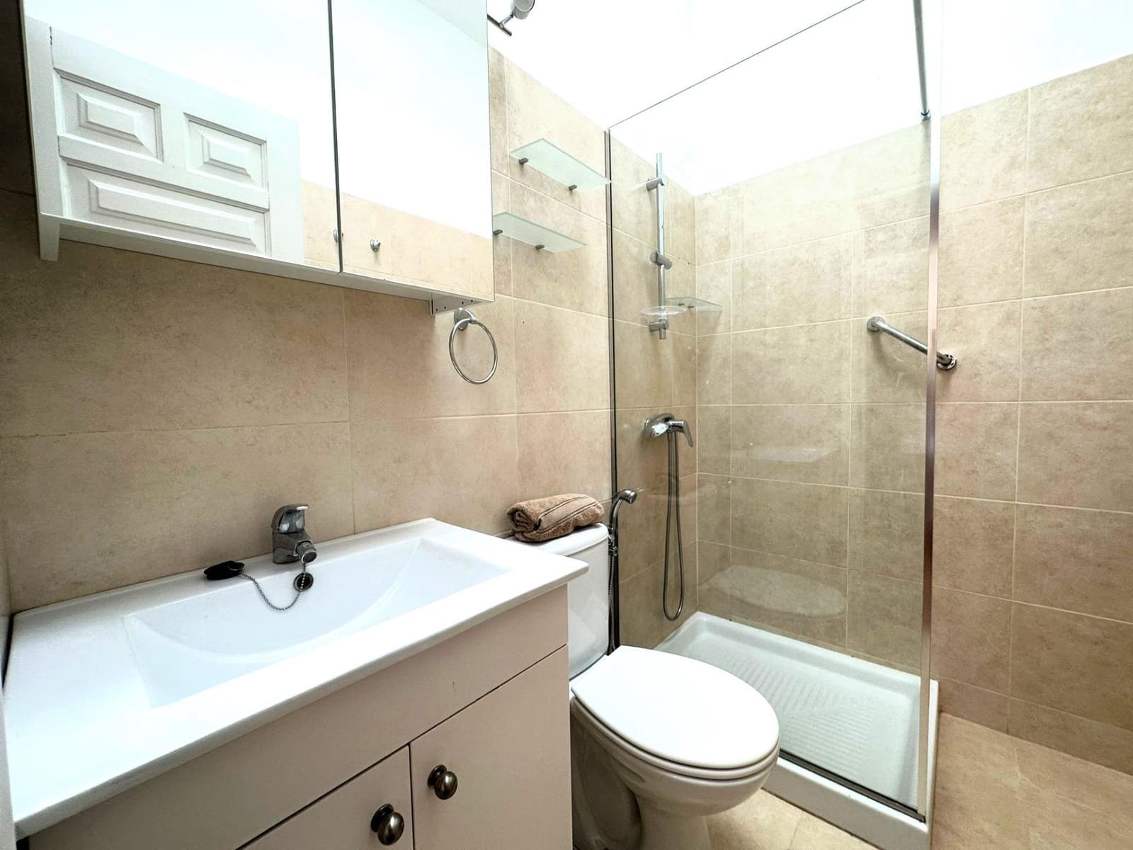 2 slaapkamer Bungalow te huur in Playa del Ingles met zwembad - € 1.700 (Ref: 7916374)