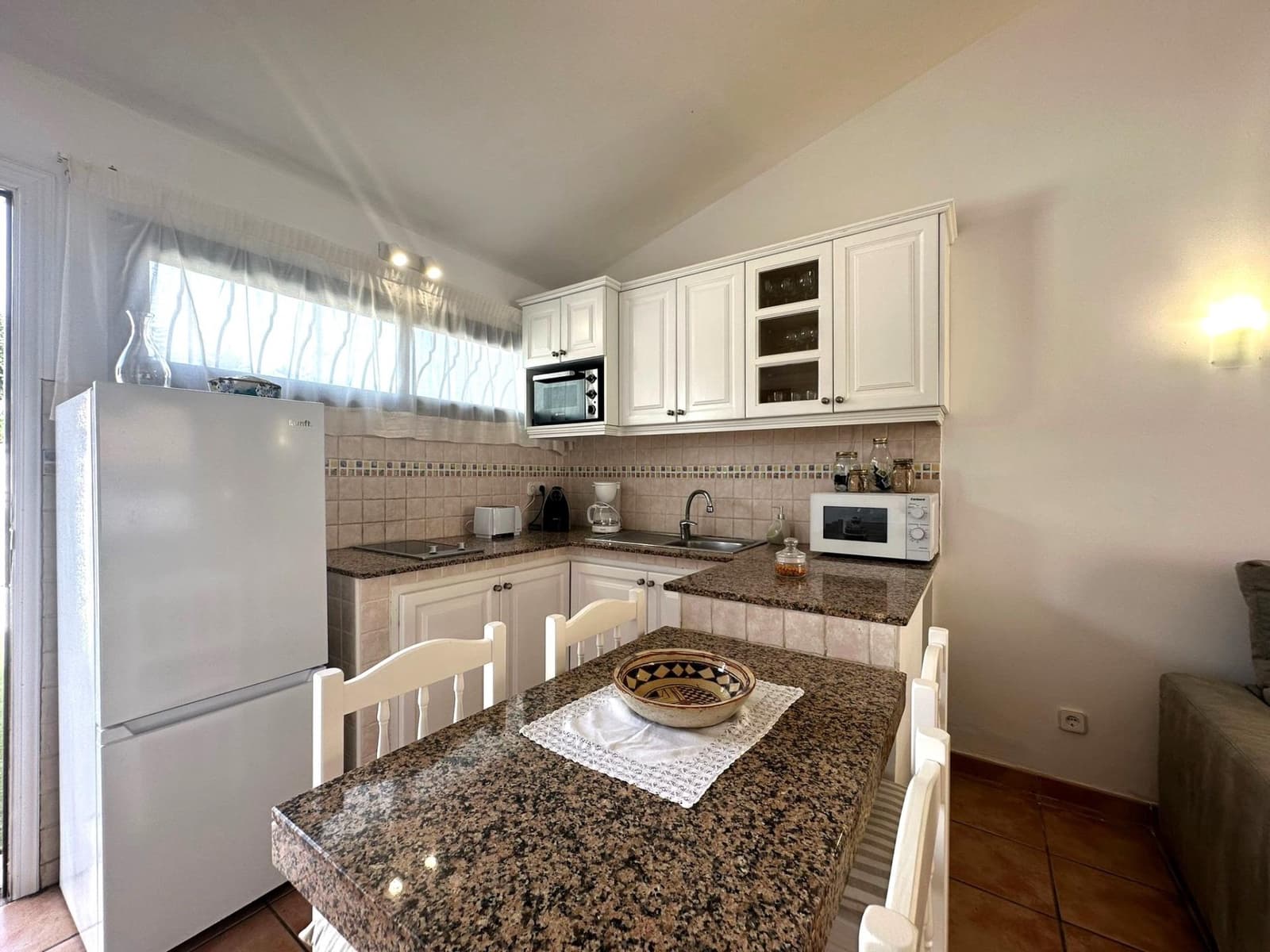 2 slaapkamer Bungalow te huur in Playa del Ingles met zwembad - € 1.700 (Ref: 7916374)