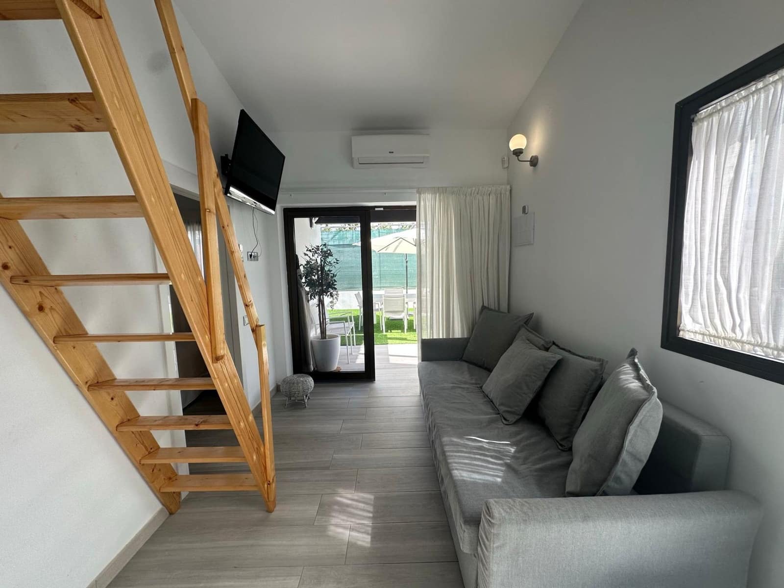 2 bedroom Bungalow for rent in Campo Internacional with pool - € 1,500 (Ref: 7916375)