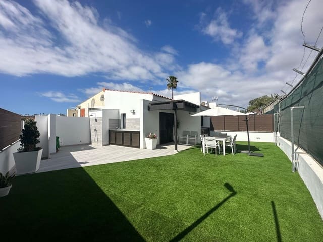 2 soverom Bungalow til leie i Campo Internacional, San Bartolomé de Tirajana med svømmebasseng garasje - € 1 500 (Ref: 7916375)