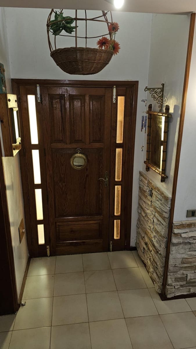 3 camera da letto Villa da affittare in San Bartolome de Tirajana con piscina garage - 3.500 € (Rif: 7955389)