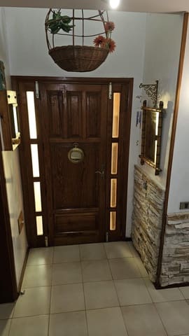 3 soveværelse Villa til leje i San Bartolomé de Tirajana med swimmingpool garage - € 3.500 (Ref: 7955389)