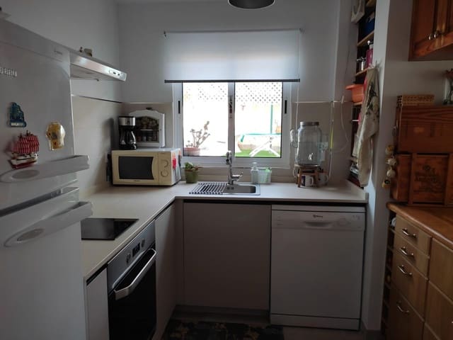 3 soveværelse Villa til leje i San Bartolomé de Tirajana med swimmingpool garage - € 3.500 (Ref: 7955389)