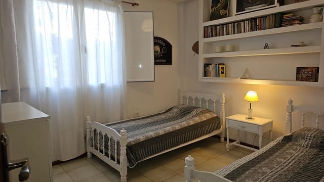 3 soveværelse Villa til leje i San Bartolomé de Tirajana med swimmingpool garage - € 3.500 (Ref: 7955389)