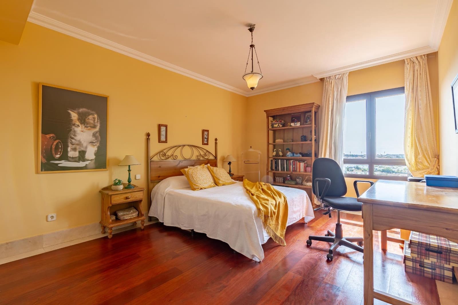 7 slaapkamer Villa te koop in Sonneland met zwembad garage - € 3.500.000 (Ref: 8028576)